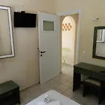Teozenia Apartment