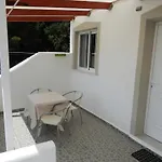 Teozenia Apartment *