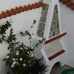Teozenia Apartment *