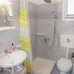 Teozenia Apartment *