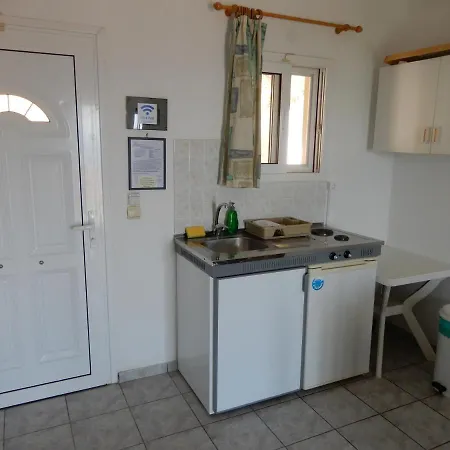Teozenia Apartment