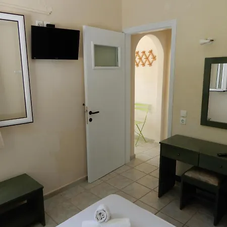Teozenia Apartment