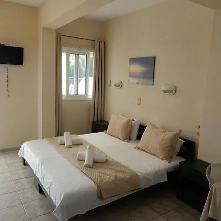 Teozenia Апартаменты Ахладиес