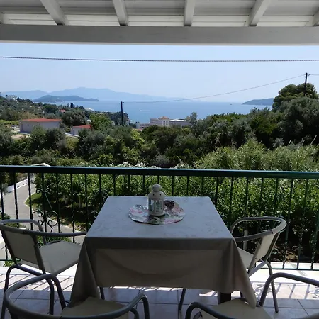 Διαμέρισμα Teozenia *