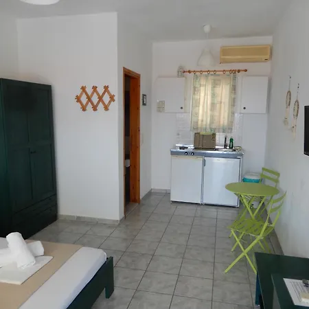 Апартаменты Teozenia