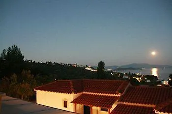 Teozenia Αχλαδιές