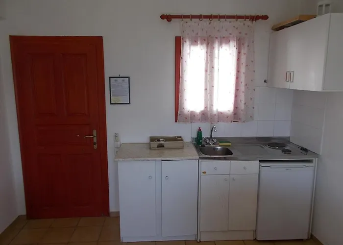 Teozenia Achladies (Skiathos)