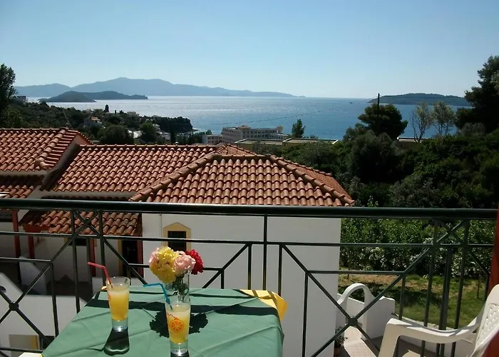 Teozenia Achladies (Skiathos)