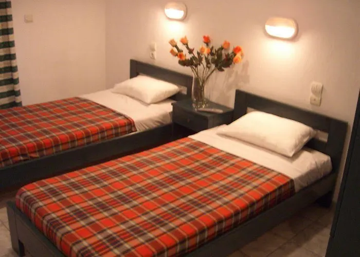 Teozenia * Achladies (Skiathos)