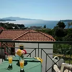 Teozenia Achladies (Skiathos)
