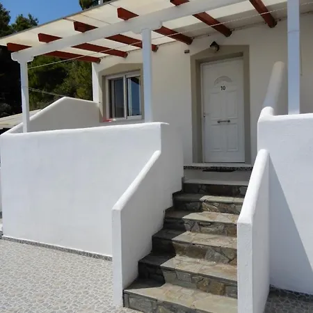 Teozenia Achladies (Skiathos)