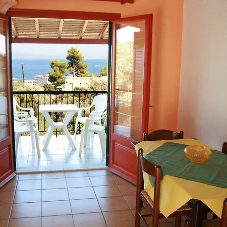 Teozenia * Achladies (Skiathos)