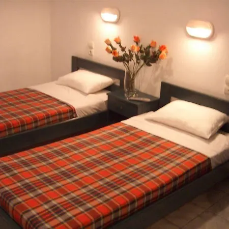 Teozenia * Achladies (Skiathos)