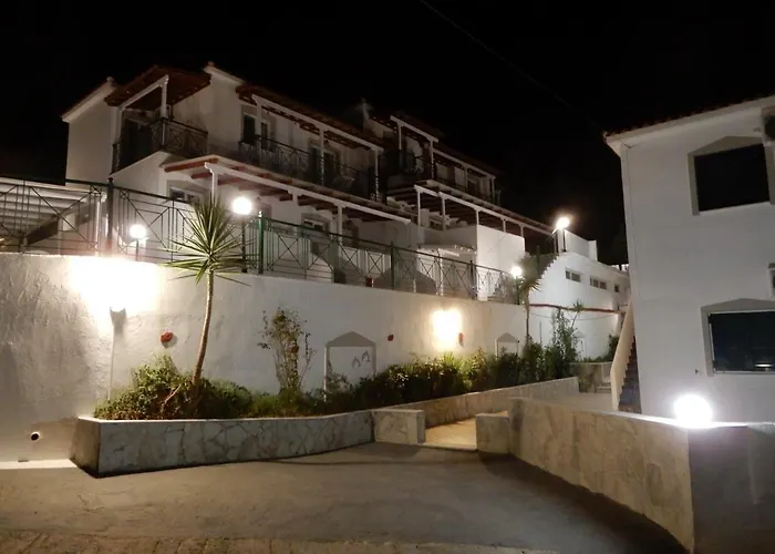 Teozenia Apartment *